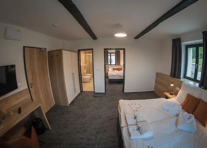 Orsino Hotel 4*